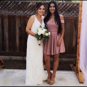 Off the Shoulder Dress 🎀